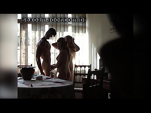 ❤️ Sex Frënn invitéieren e risege Mann an en Dräier mat him ☑ Sexvideo bei eis lb.porn33.top ❌❤